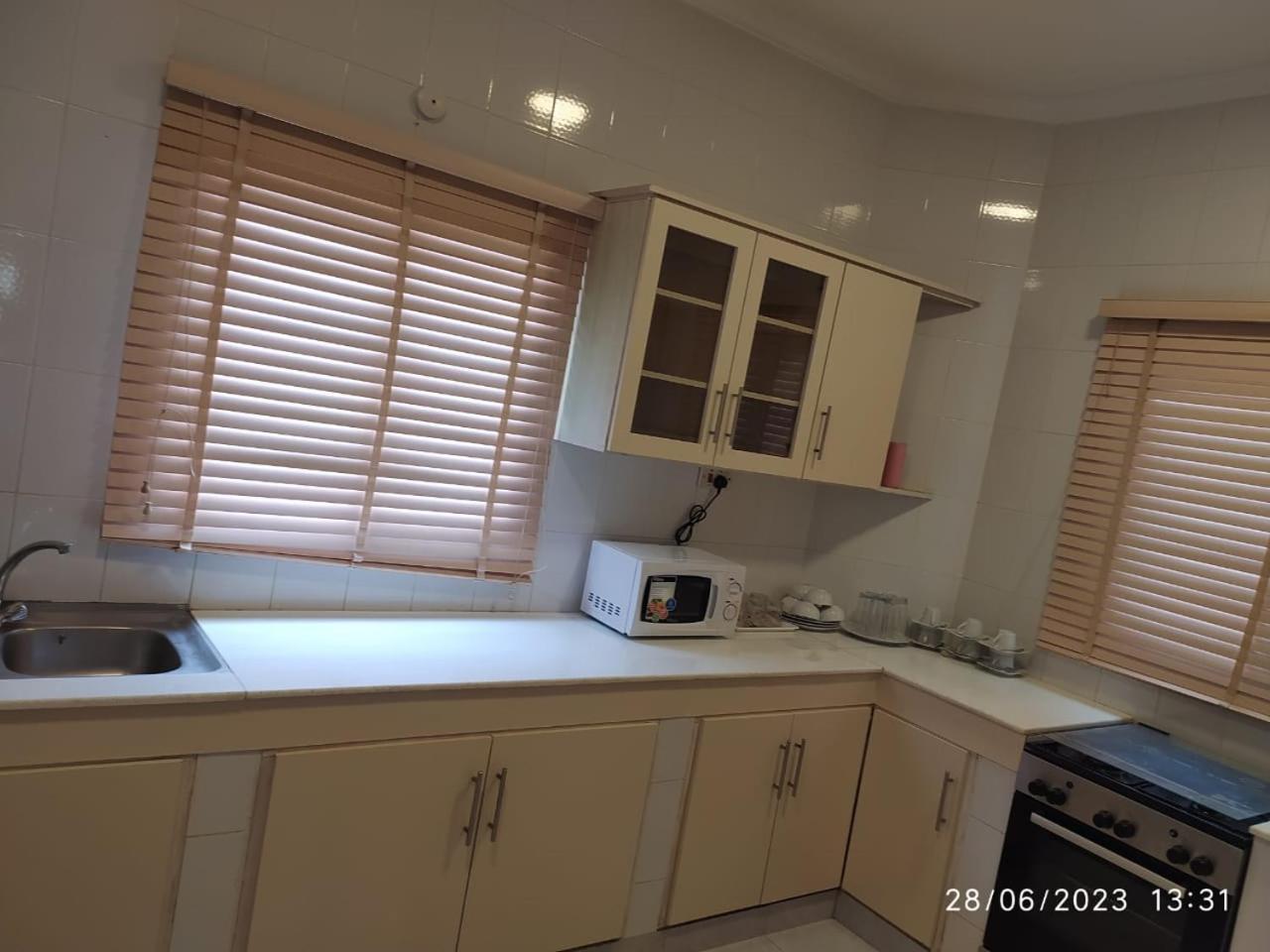 Salalah Beach Villas Экстерьер фото